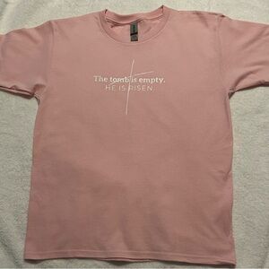 Gildan Light Pink Crewneck Tee With Inspirational Decal